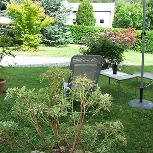 Apartment Monolocali In Casa Con Giardino, Bellagio